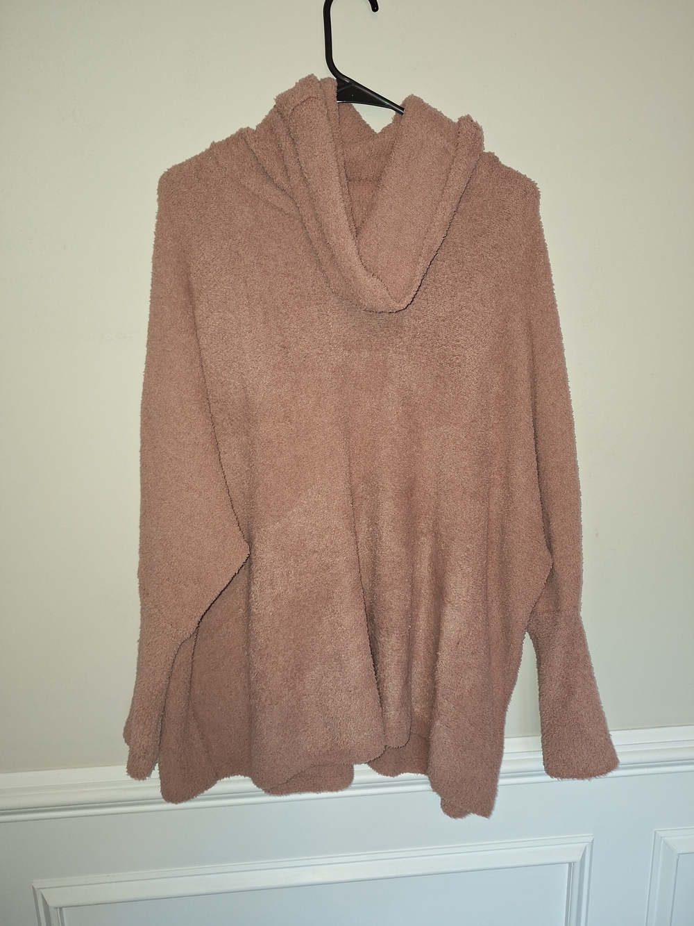 Jessica Simpson Plush Hooded Sweater in Rose Taupe